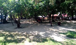 Chetty Tourist Residence