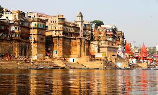 BrijRama Palace, Varanasi - By the Ganges