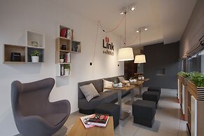 Hotel Link