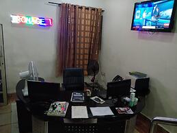 Semper Diamond Lodge