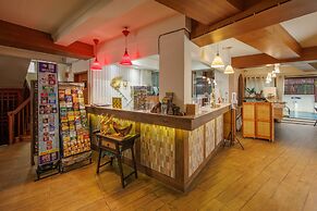 Rendezvous Classic House