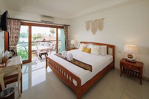 Rendezvous Classic House