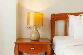 Rendezvous Classic House