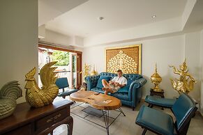 Rendezvous Classic House