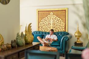 Rendezvous Classic House