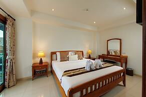 Rendezvous Classic House