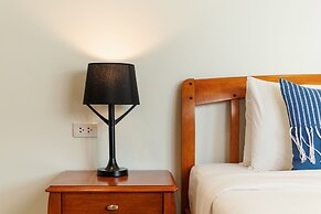 Rendezvous Classic House