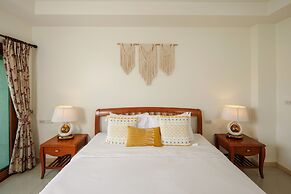 Rendezvous Classic House