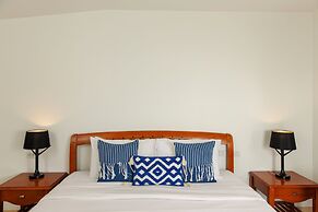 Rendezvous Classic House