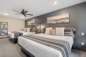 Quarterdeck Resort & Restaurant