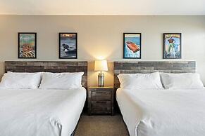 Quarterdeck Resort & Restaurant