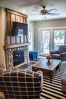 Quarterdeck Resort & Restaurant