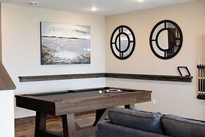 Quarterdeck Resort & Restaurant