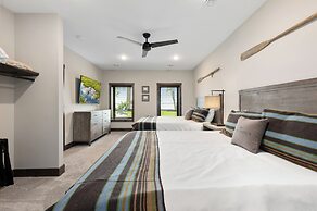 Quarterdeck Resort & Restaurant