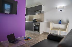 Commodore Suites, SureStay Collection by Best Western