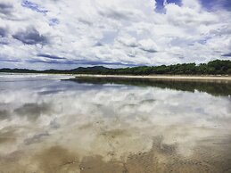 Pipe House Playa Grande