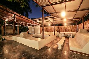 Pipe House Playa Grande