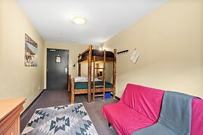 Squamish Adventure Inn