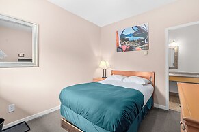 Squamish Adventure Inn