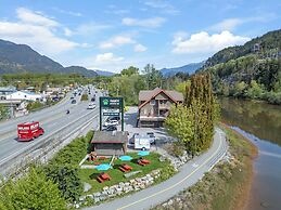 Squamish Adventure Inn