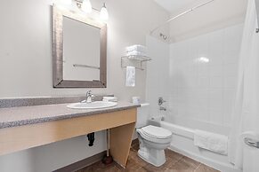 Squamish Adventure Inn