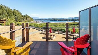 Sproat Lake Landing Resort