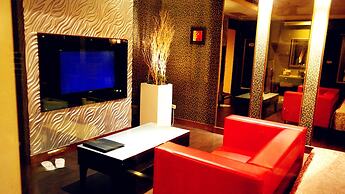 Discovery Motel - Tucheng