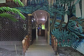 Thalatta Resort