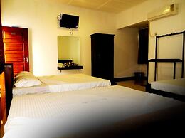 Sunsung Chiththa Holiday Resort