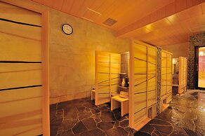 Tennen Onsen Toyama Tsurugi no Yu Onyado Nono