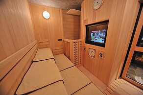 Tennen Onsen Toyama Tsurugi no Yu Onyado Nono