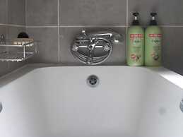 Franchise Guest House