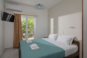 Litsa Mare apartments