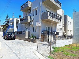 Litsa Mare apartments