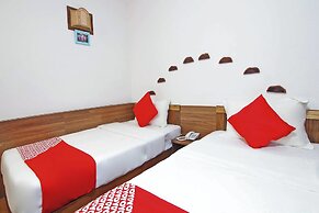 OYO 210 Hotel Five 2