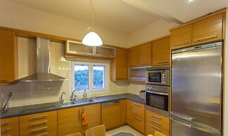 Villa Thea-Sea Blossom