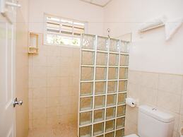 Bougainvillea Apartments