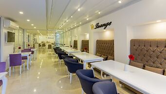 Wise Hotel Spa & Adult Only