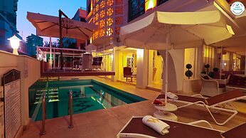 Wise Hotel Spa & Adult Only