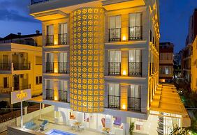 Wise Hotel Spa & Adult Only