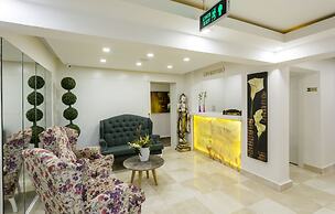 Wise Hotel Spa & Adult Only