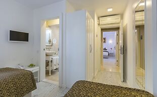 Wise Hotel Spa & Adult Only