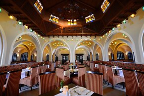 Jaz Makadi Oasis Club