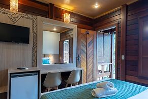 Hotel Green Hill