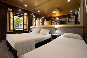 Hotel Green Hill