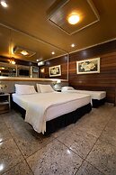 Hotel Green Hill