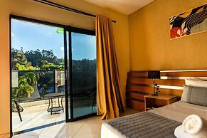 Hotel Green Hill
