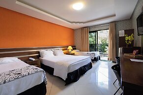 Hotel Green Hill