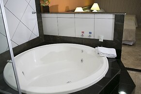 Hotel Green Hill