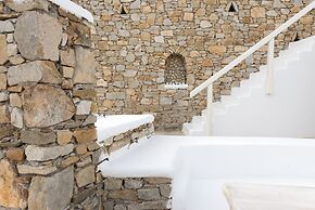 Cova Mykonos Suites